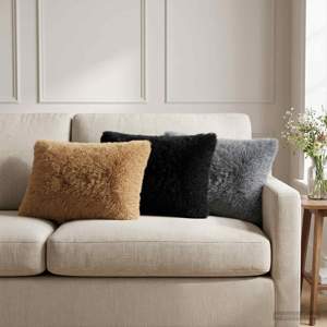 Poduszka z poduszką HEERLEN 2 szt. Szarobeżowy Fleece PV